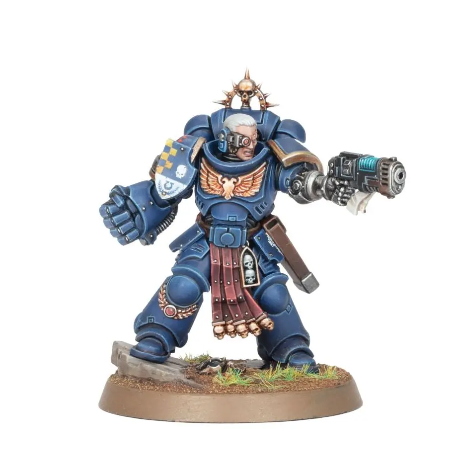 Warhammer 40K - Space Marines Lieutenant 1