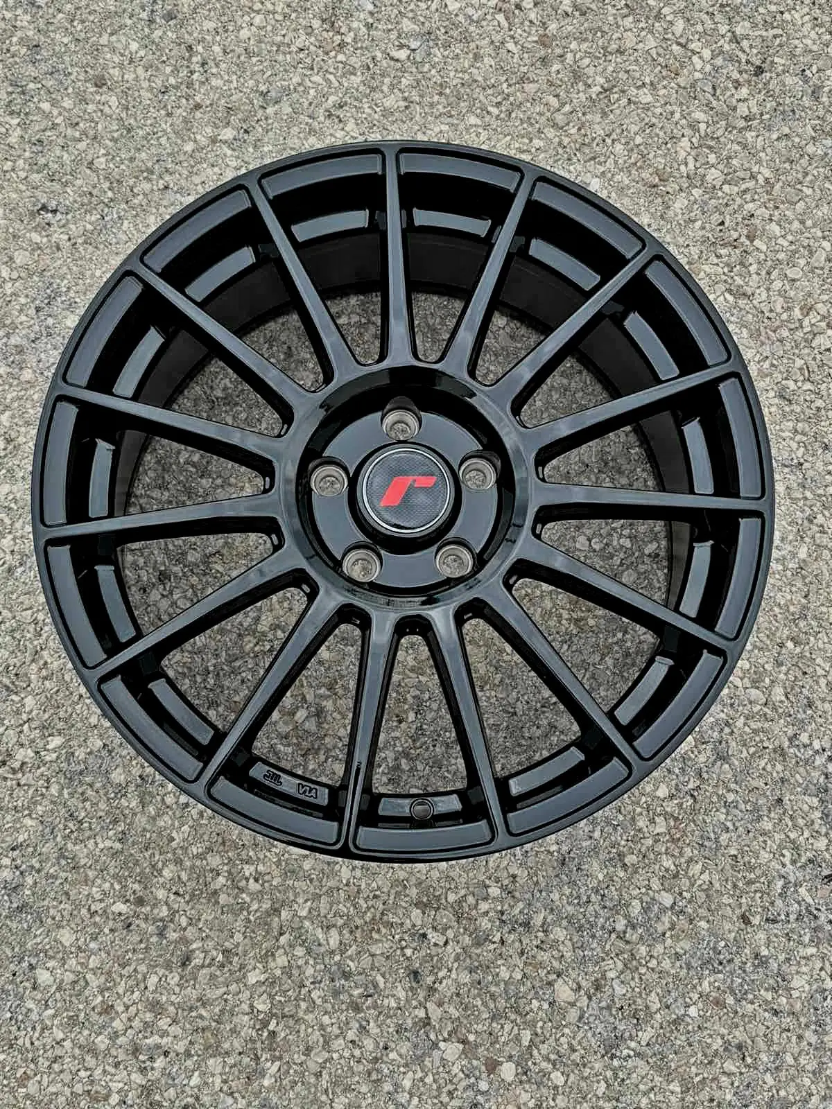 Replica Iw14 Gloss Black 18*8 1