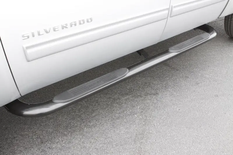 Lund Oval Nerf Bars – 4-Inch Polished Stainless Steel, Fits 2001–2013 Chevy Silverado 1500 Crew Cab 1