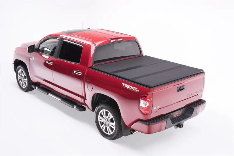 Extang 14-16 Toyota Tundra (5.5Ft) (W/O Rail System) Solid Fold 2.0 1